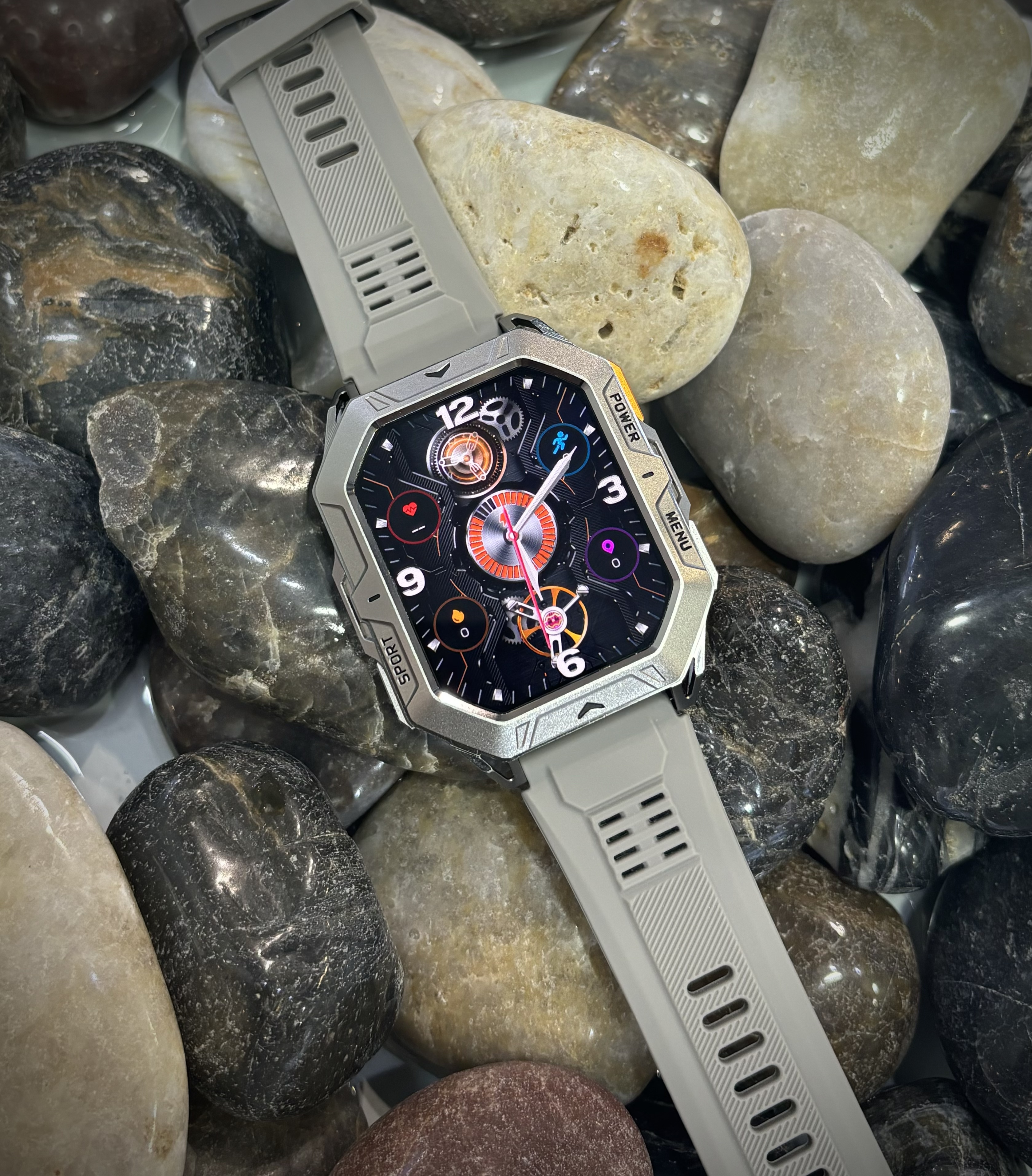 How To Find The Best Straps For Your Outdoor Smartwatch(图2)